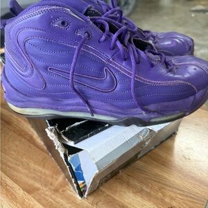 Nike Air Total Max Uptempo Sneakers